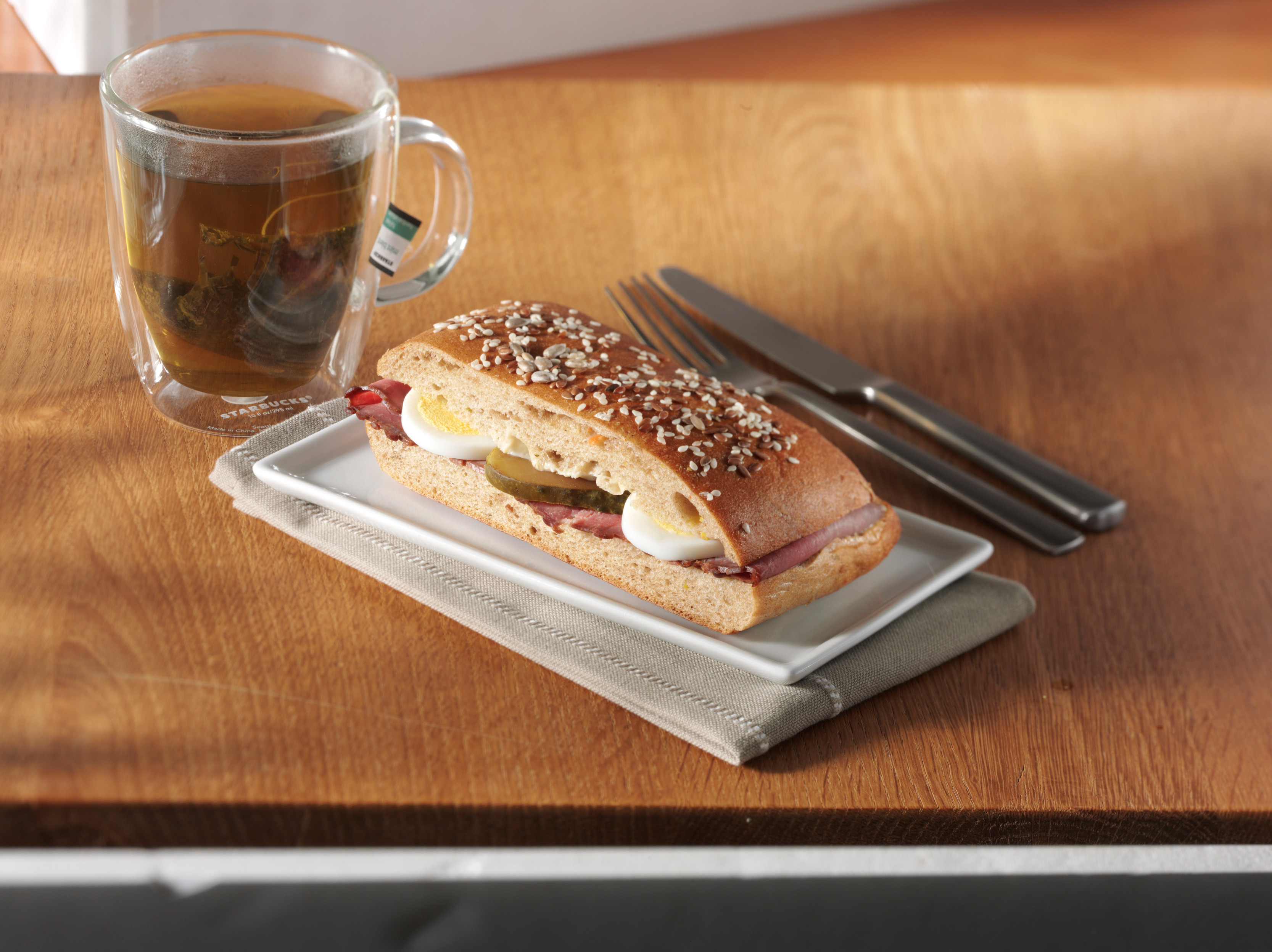 <h5>Roastbeef-Mehrkorn-Sandwich</h5>