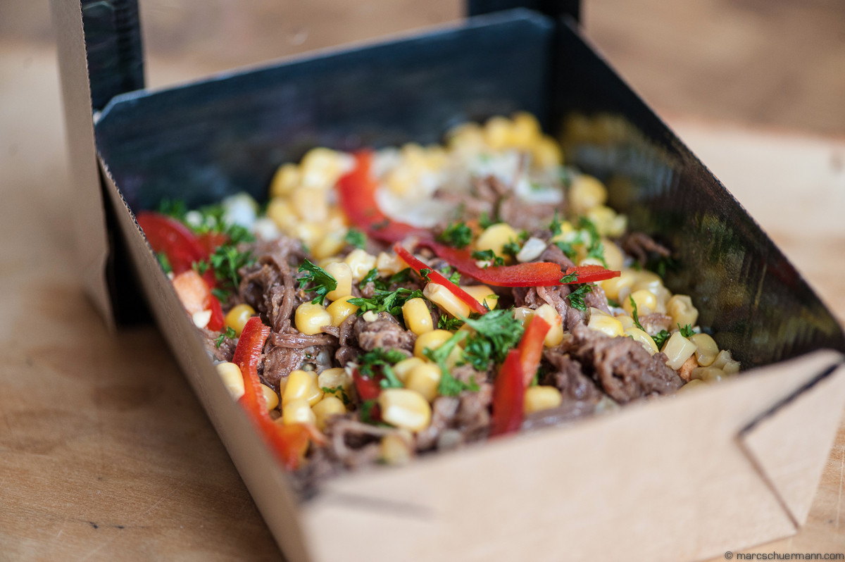 <h5>Reis mit Beef an einer pikanten Sauce</h5>