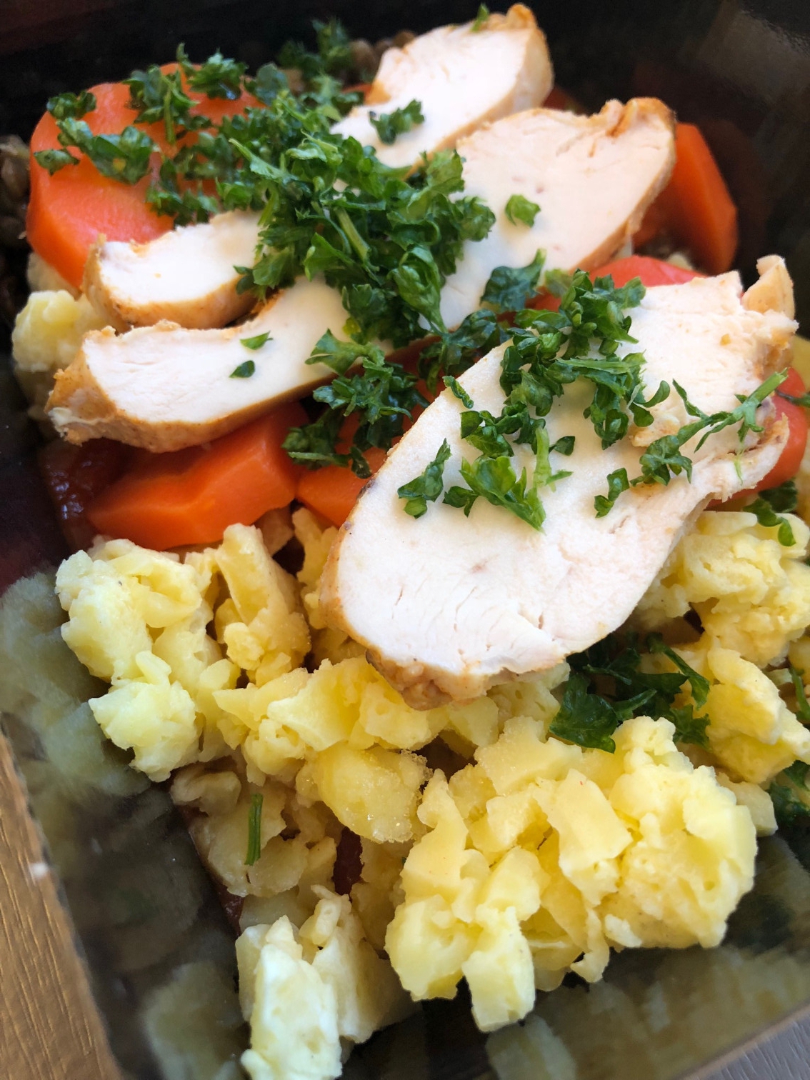 <h5>Lunch Box neu auch mit Chicken</h5>