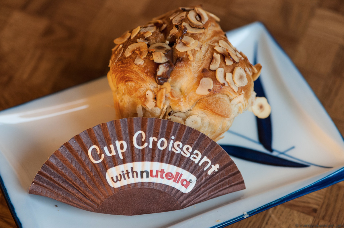 <h5>Croiffin – Muffin mit Croissant-Teig, bestreut mit Mandeln und gefüllt mit Original Nutella.</h5>